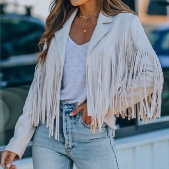 Vici Jackets & Blazers - VICI Walford Cropped Fringe Faux Suede Jacket in Sand Large L NEW NWT